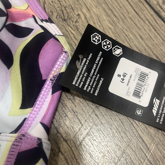 Avia Running Short & Sport Bra size S (4-6) set - Picture 3 of 5